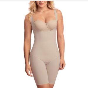 Leonisa LIGHT BEIGE Undetectable Edge Mid-Thigh Bodysuit Shaper US Large.